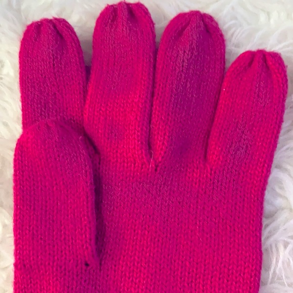 Pink gloves - Picture 4 of 5